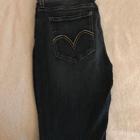 Skinny Jeans by Levi Strauss Size 11 - Picture 2 of 2